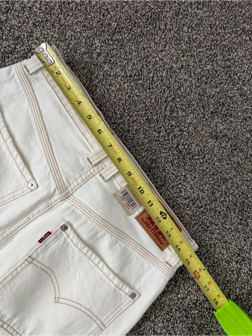 Levi's Off-White Denim Skirt Sz 29 - Picture 5 of 8
